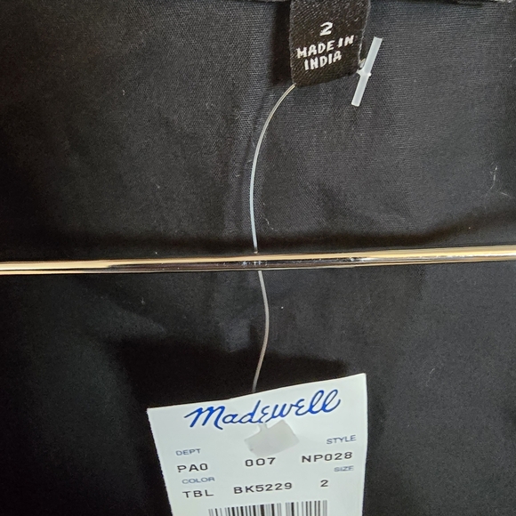 Madewell Women's Twist Front Seamed Top In Poplin True Black Size 2 - Picture 5 of 6